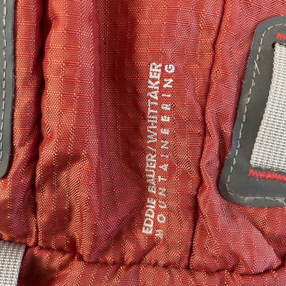 Vintage Eddie Bauer First Ascent Little Tahoma 30 Mountaineer Travel Backpack - Picture 8 of 16